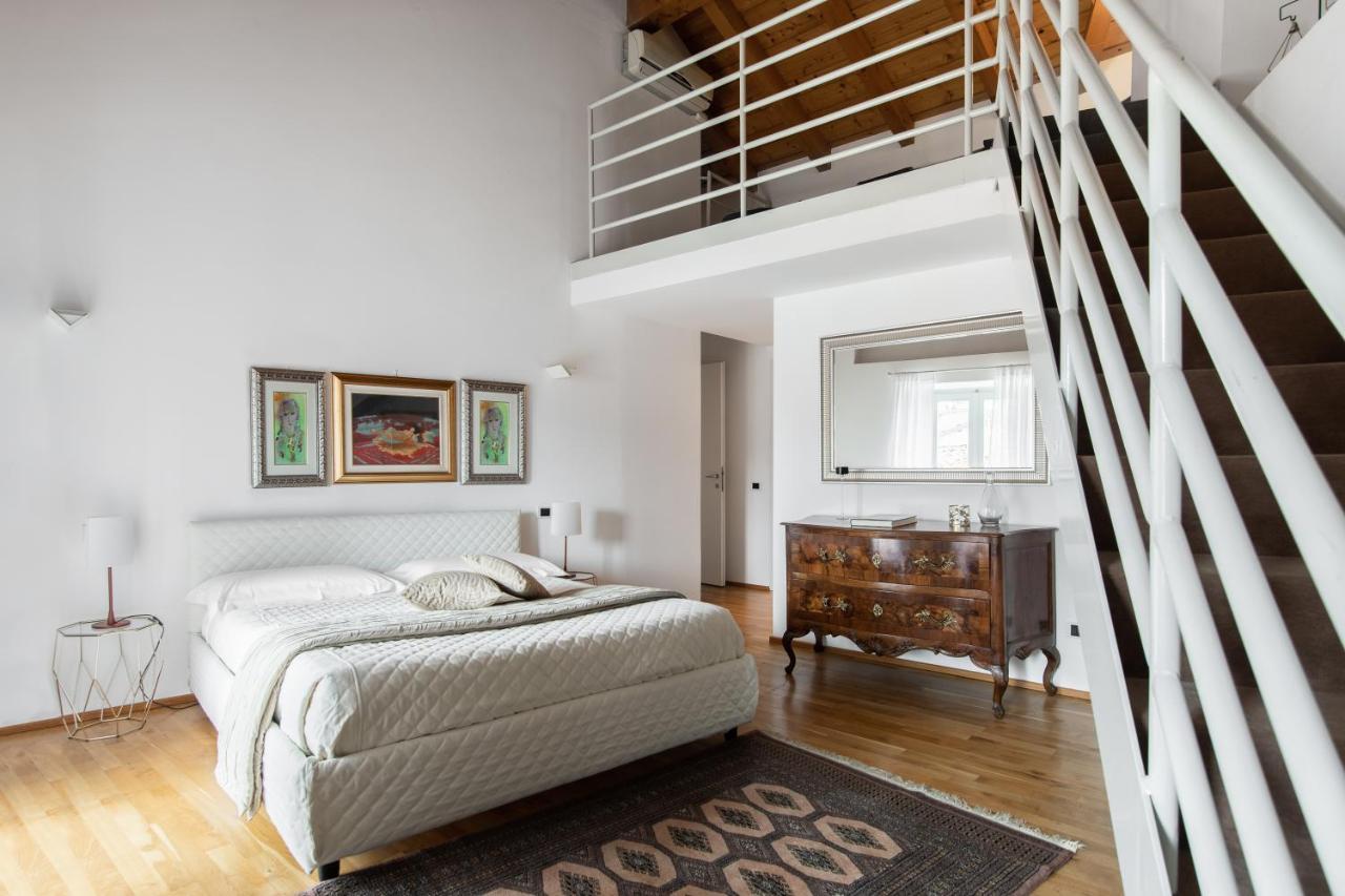 A Casa Nuccia Mansarda By Holiday Solutions コモ エクステリア 写真