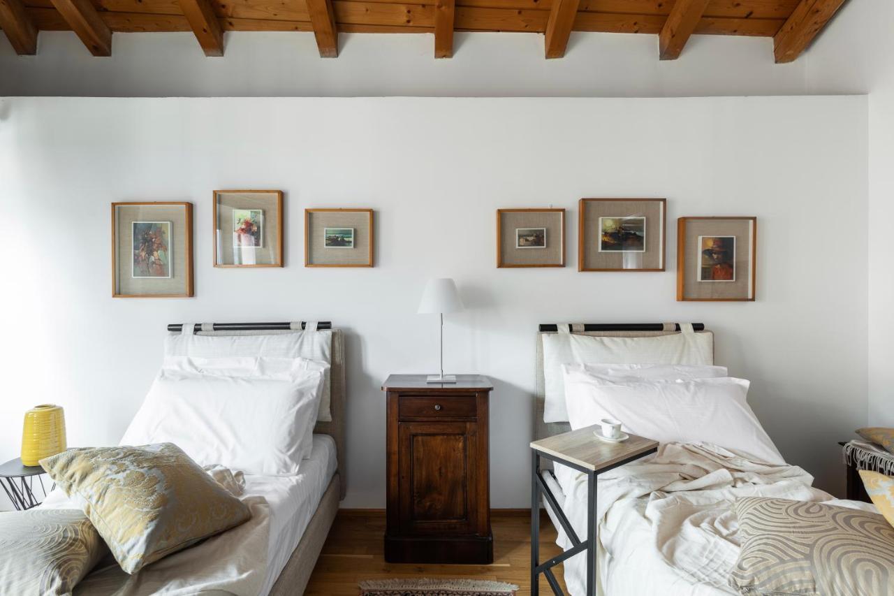 A Casa Nuccia Mansarda By Holiday Solutions コモ エクステリア 写真