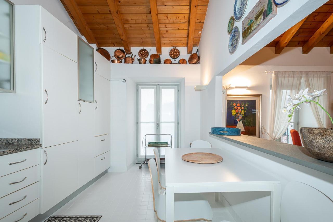 A Casa Nuccia Mansarda By Holiday Solutions コモ エクステリア 写真